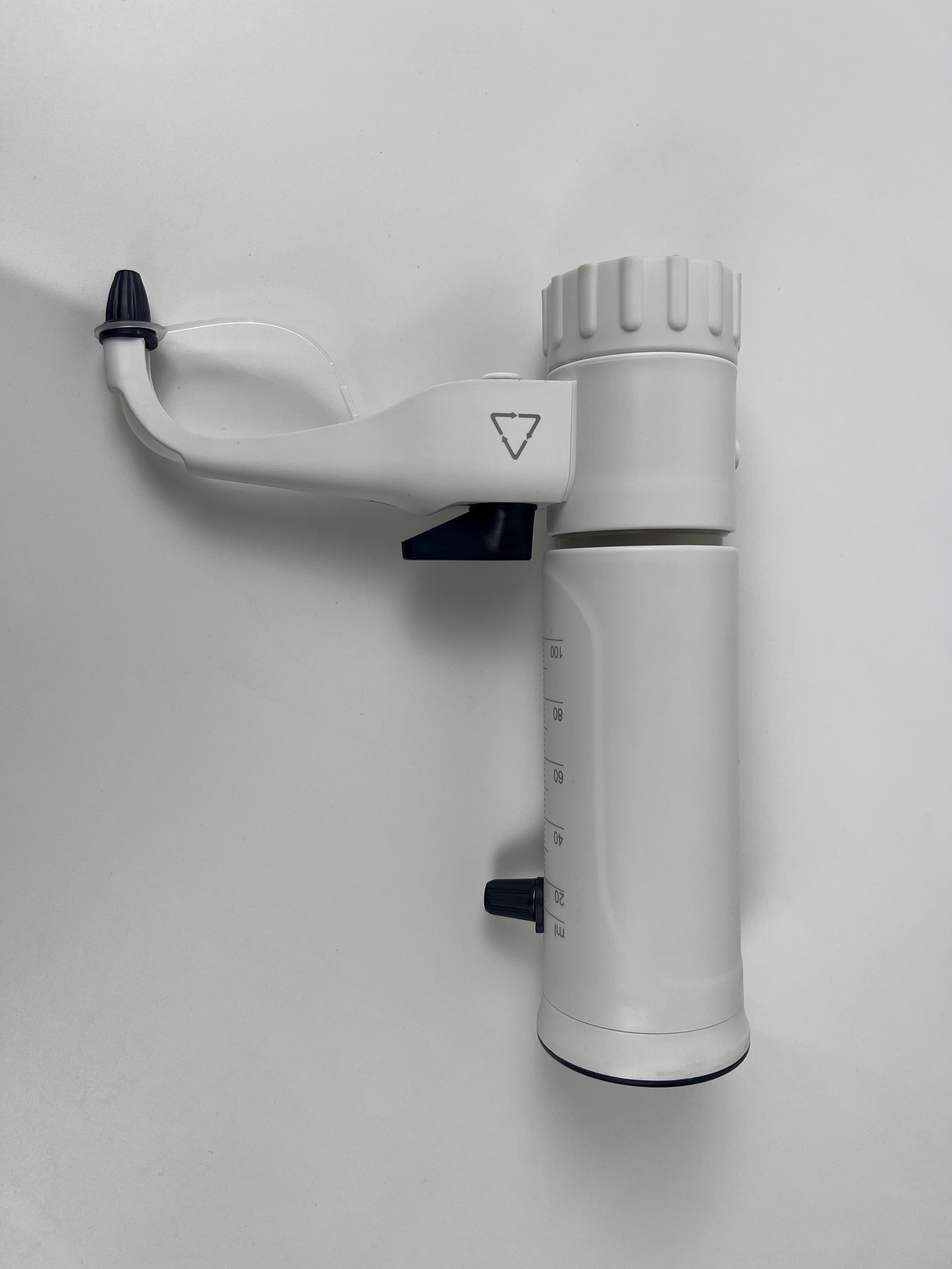 Paraffin Dispenser LB-11PD